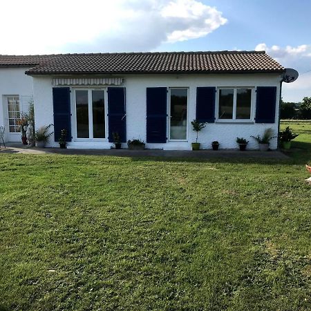 Le Cottage Vinax Buitenkant foto